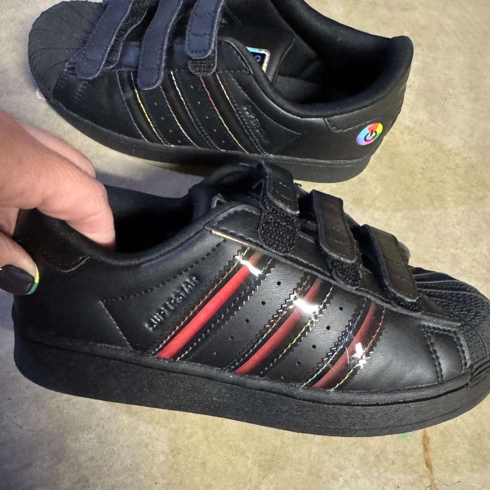 Black Athletic Sneakers with Ortholite Insole with light up button
